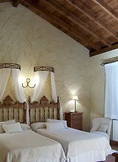 Eco Hotel Cueva Del Gato Benaojan